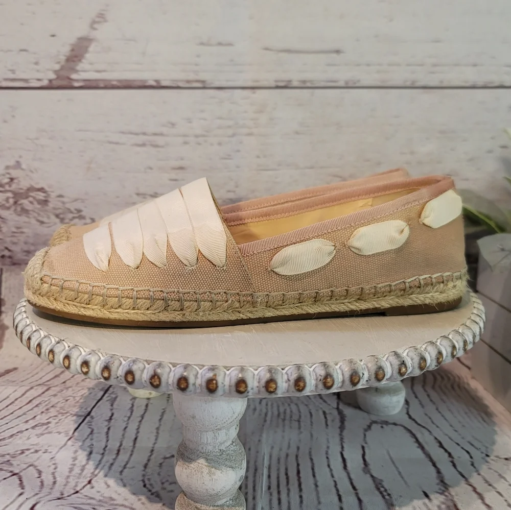 Enzo Angiolini Elegant Powdered Pink Canvas Espadrille Slipon Flats Size 7M
